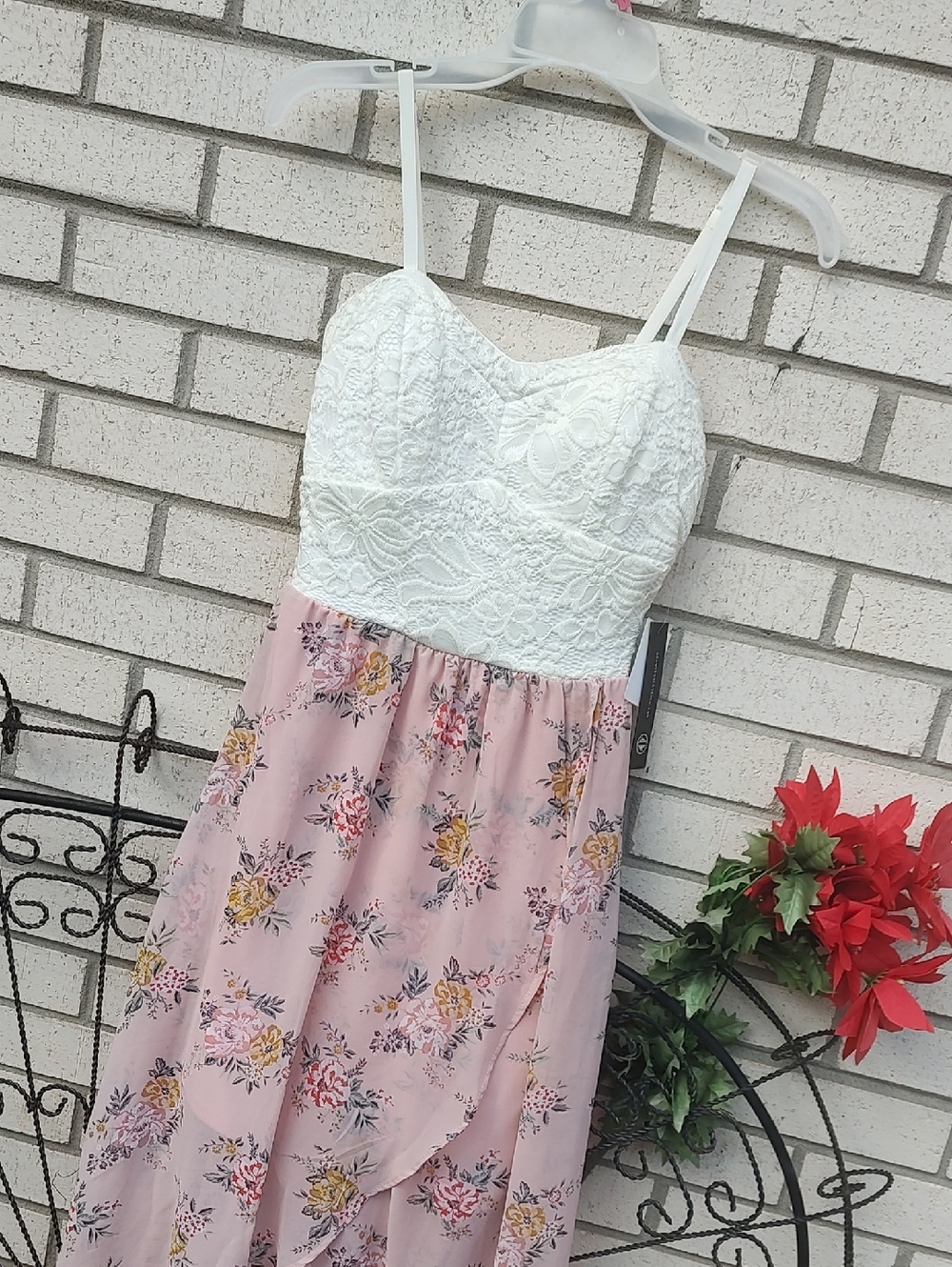 As U Wish/Lace & 🌺 Dress - Picture 5 of 10